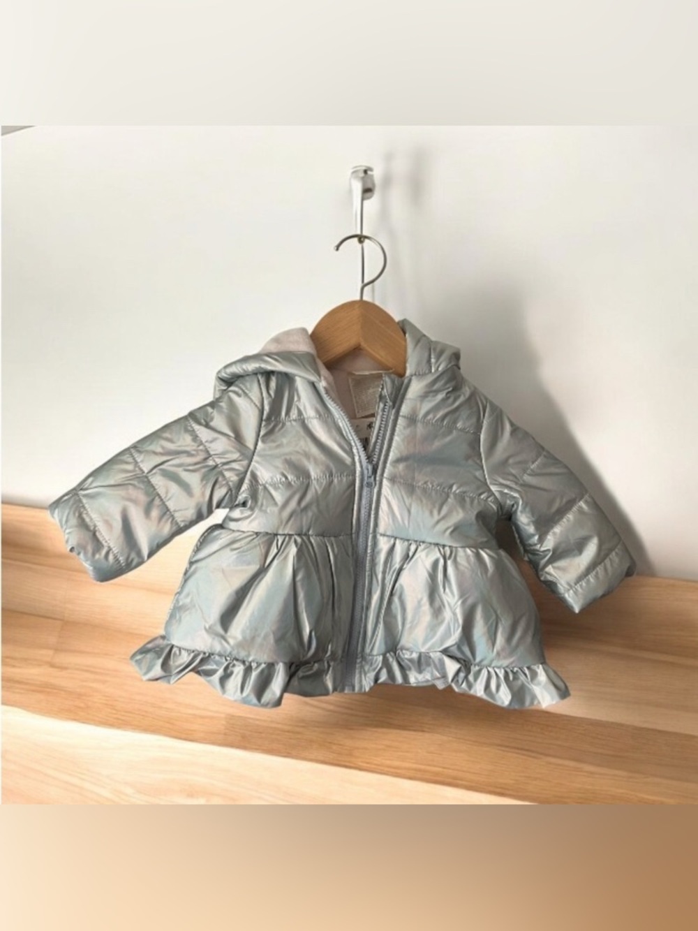 NEW First Impressions Silver Iridescent Girl's Puffer Jacket Size 0-3 M Ruffles